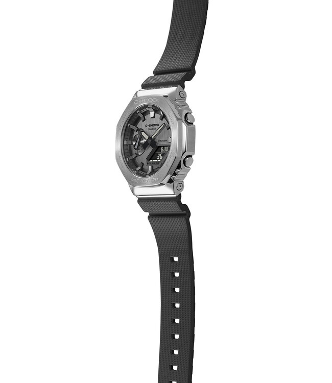 Casio  GM-2100-1AER Herrenuhr G-Shock 44 mm