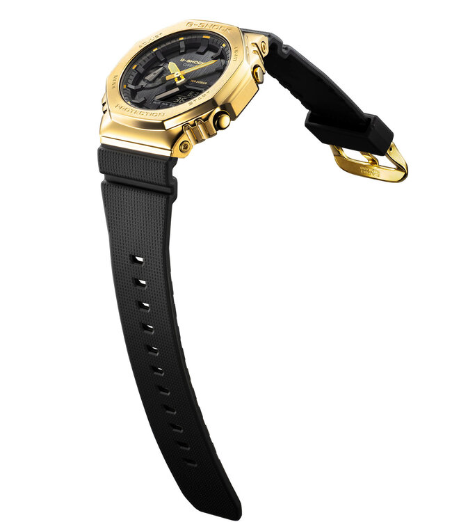 Casio  GM-2100G-1A9ER Damenuhr G-Shock 44 mm