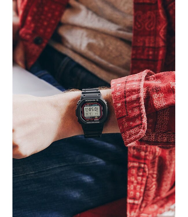 Casio  DW-5000R-1AER Herrenuhr G-Shock Chronograph 43 mm