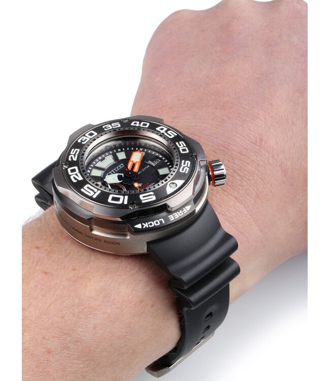 Citizen  BN7020-09E Herrenuhr Promaster 53 mm