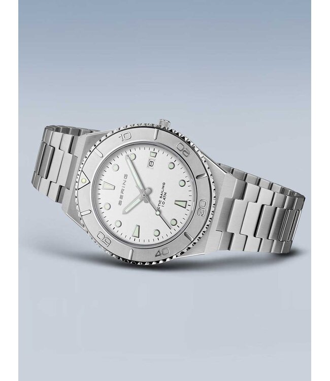 Bering 18940-704 Herrenuhr Classic 40 mm