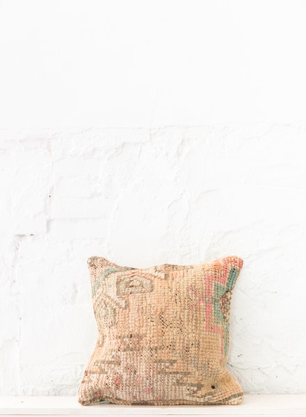 Special Vintage Pillow 718