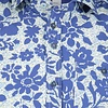Kurzärmeliges blaues Blumendruck Baumwolle Hemd