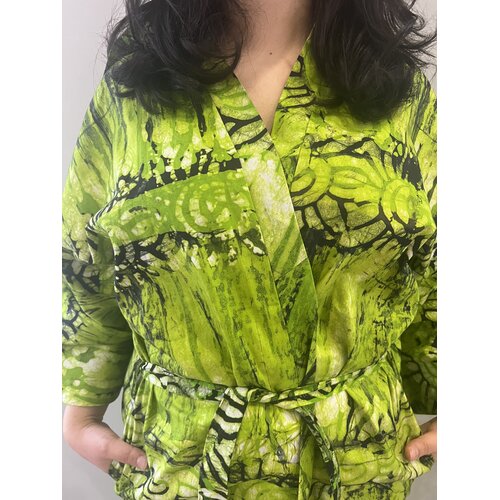 Long kimono of green tie-dye cotton Long kimono of green tie-dye cotton