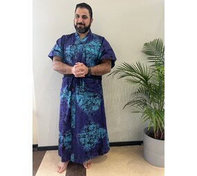 Lange kimono van blauw-paarse tie dye katoen Lange kimono van blauw-paarse tie dye katoen