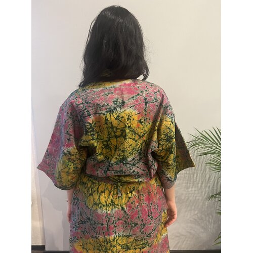 Long kimono of ochre pink tie-dye cotton Long kimono of ochre pink tie-dye cotton