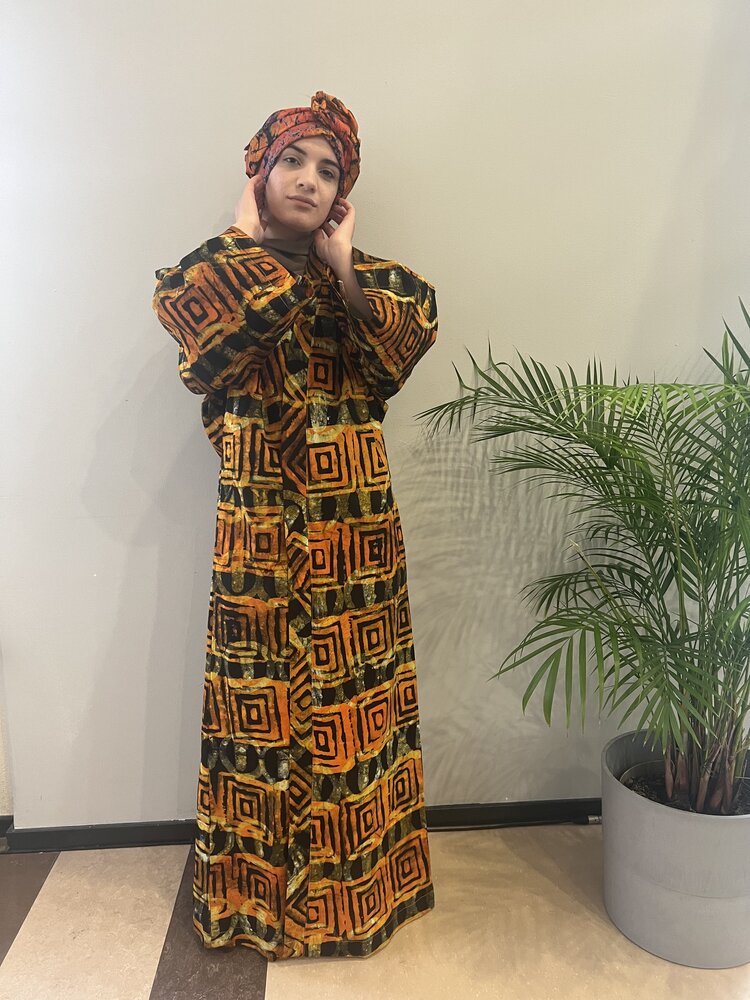 Long kimono of orange tie-dye cotton Long kimono of orange tie-dye cotton