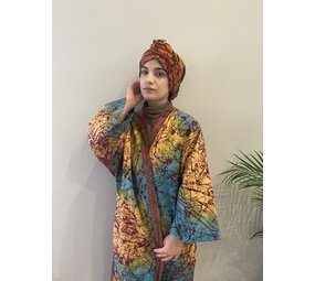 Lange kimono van roze, blauw gele tie-dye katoen Lange kimono van roze, blauw gele tie-dye katoen