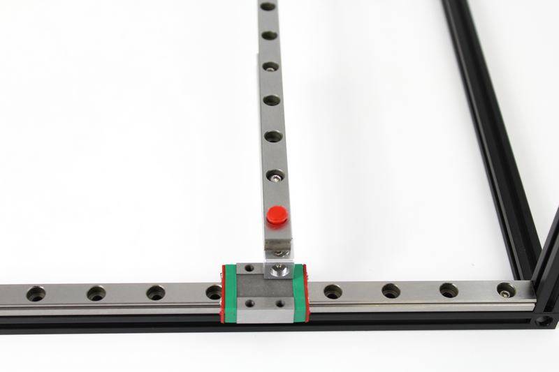 MakerBeam - 10mmx10mm 1 piece of 750mm linear slide rail and carriage