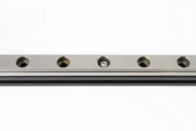 MakerBeam - 10mmx10mm Linear slide kit: 5 pieces T-slot nuts for MakerBeam and 10 pieces 5mm bolts M3