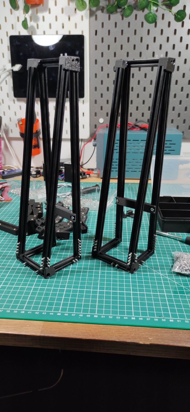 Robotix's cup Les Karibous build 1 MakerBeam inside