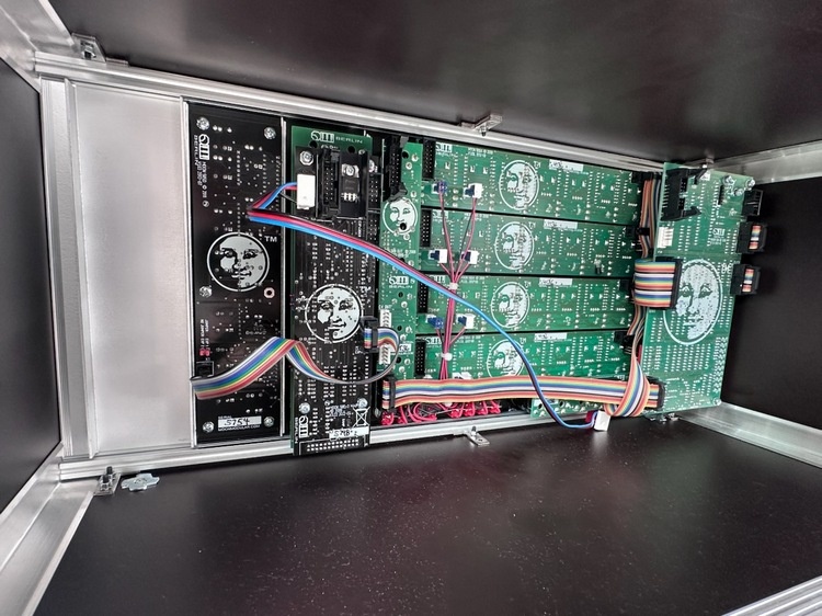 DIYsynth 1 modular synthesizer case with MakerBeam