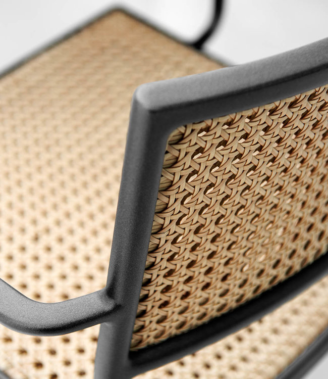 Cane-Line Less stackable armchair