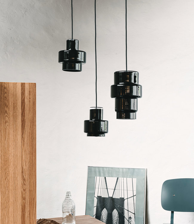 Innolux Multi Medium Brass Pendant Lamp in black or white
