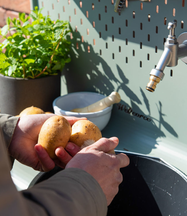 Weltevree Waterworks aanrecht met buitenkraan