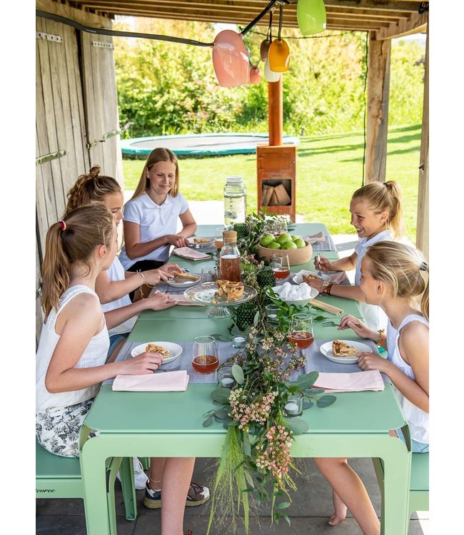 Weltevree Outdoor Dinner Bended Table