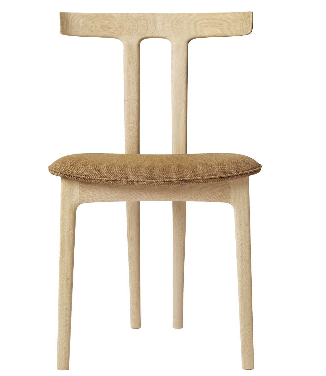 Carl Hansen & Søn OW58 T-Chair dining chair. Expressive