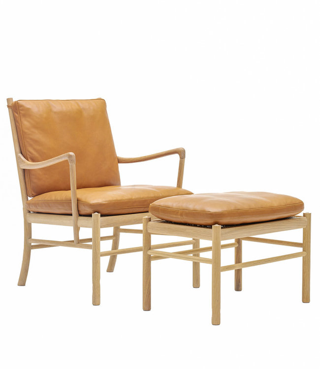 Carl Hansen & Søn OW149F Colonial Footstool