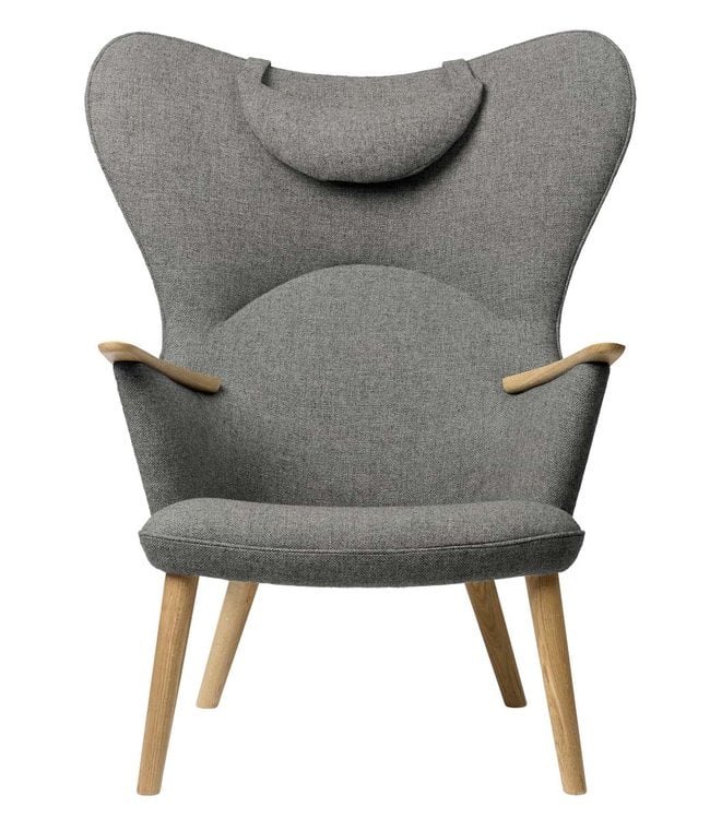 Carl Hansen & Søn CH78 Lounge Chair Mama Bear