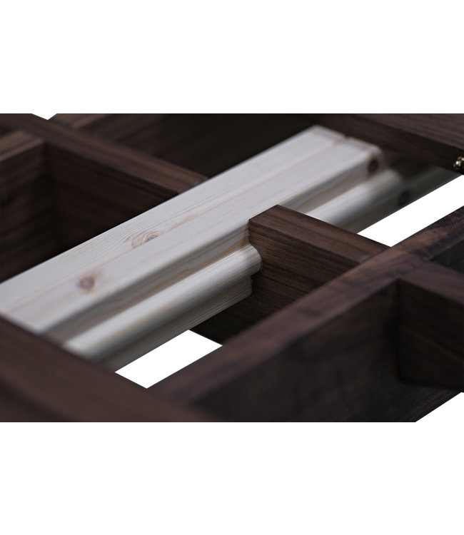 House of Finn Juhl Small Silver Table in Walnoot