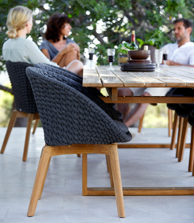 Cane-Line Showroom model Peacock Chair teak with cushion