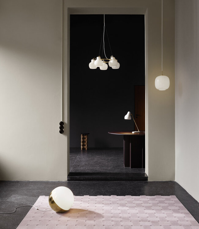 Louis Poulsen VL Studio 150 Tafellamp in zwart of messing