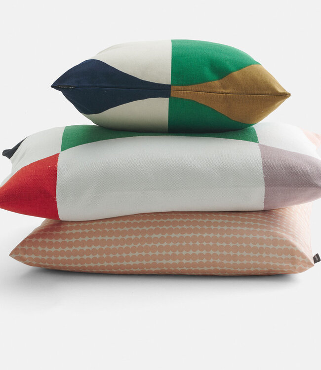Marimekko Mini Räsymatto Throw Pillow cover peach
