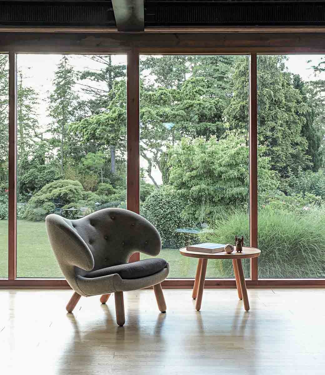 Pelican Table from House of Finn Juhl | North Sea Design in Vorden