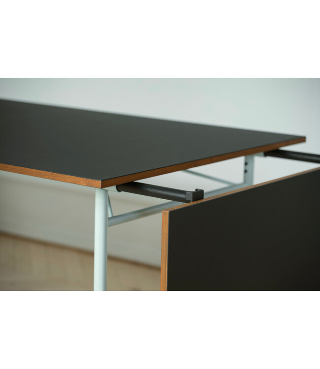 House of Finn Juhl Nyhavn Table