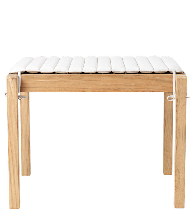 Carl Hansen & Søn AH911 Outdoor Side Table