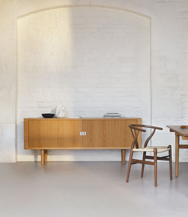 Carl Hansen & Søn CH825 Credenza Side Board walnut, oak
