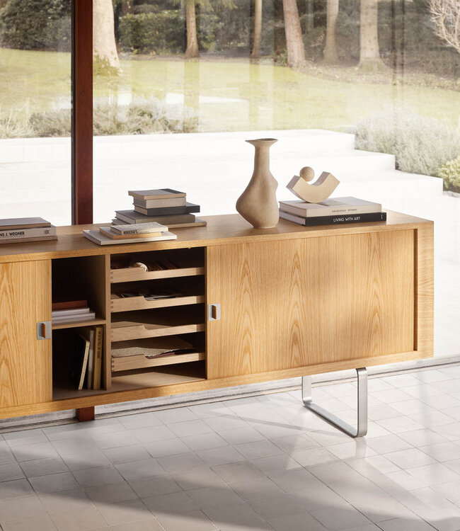 Carl Hansen & Søn CH825 Credenza Side Board walnut, oak