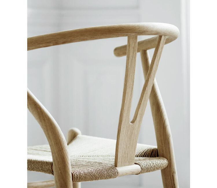 s*o様 CARLHANSEN&SØN CH24 Y CHAIR OAK Carl Hansen & Søn CH24 Wishbone chair, oiled oak - natural cord