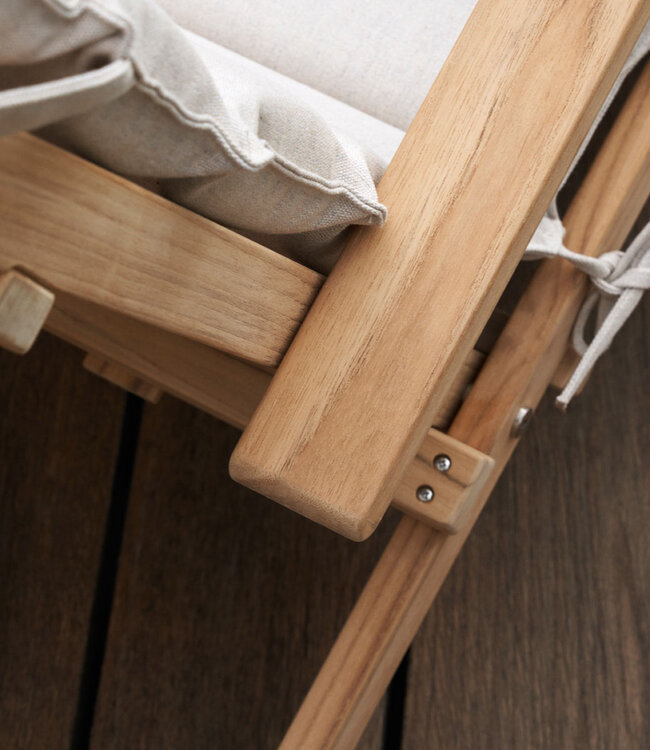 Carl Hansen & Søn BM5565 Deck chair with foot rest