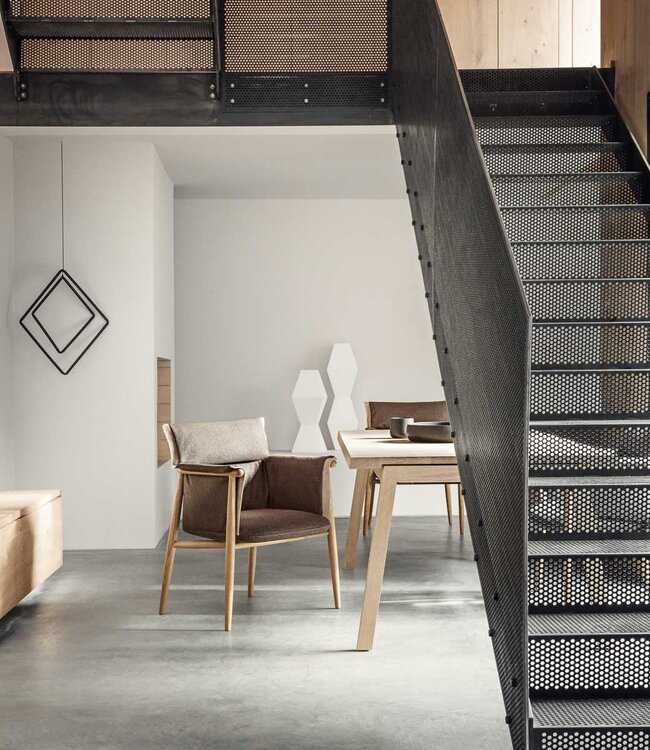 Carl Hansen & Søn E005 Embrace Dining Chair