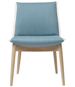 Carl Hansen & Søn E004 Embrace Chair