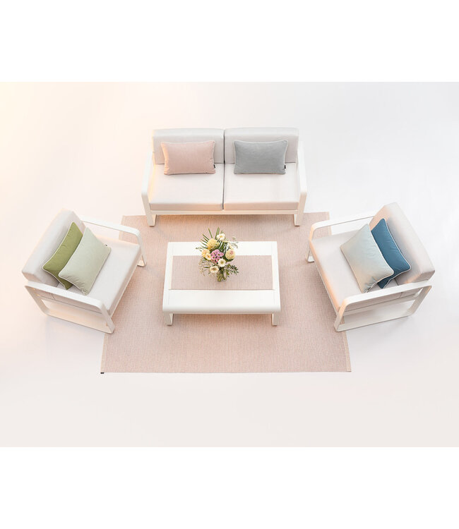 Outdoor Cushion Sunny white piping