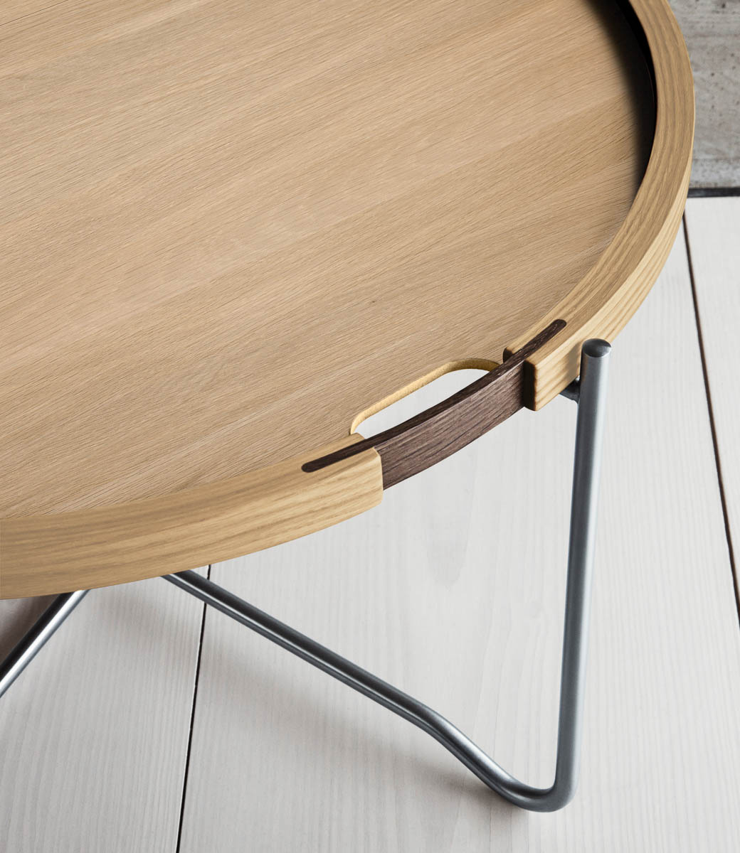Carl Hansen & Søn coffee Tray Table CH417 at North Sea Design