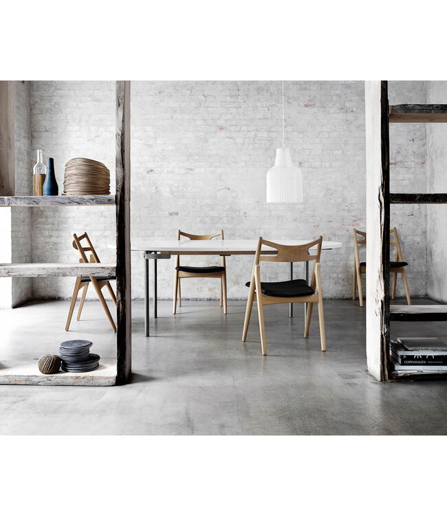 Carl Hansen & Søn CH29P Sawbuck Chair & Leren Bekleding