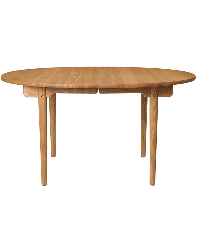 Carl Hansen & Søn CH337 Dining Table
