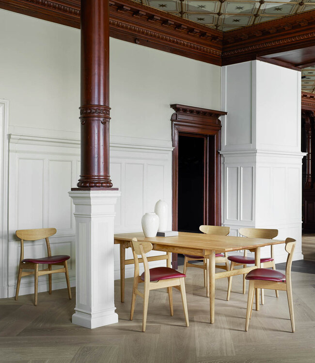 Carl Hansen & Søn CH30P Eetkamerstoel met leren zitting