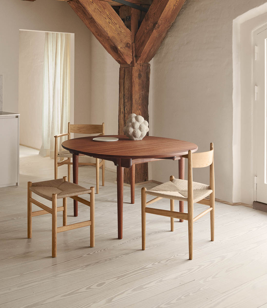Carl Hansen & Søn dinner chair CH37 - NORTH SEA DESIGN