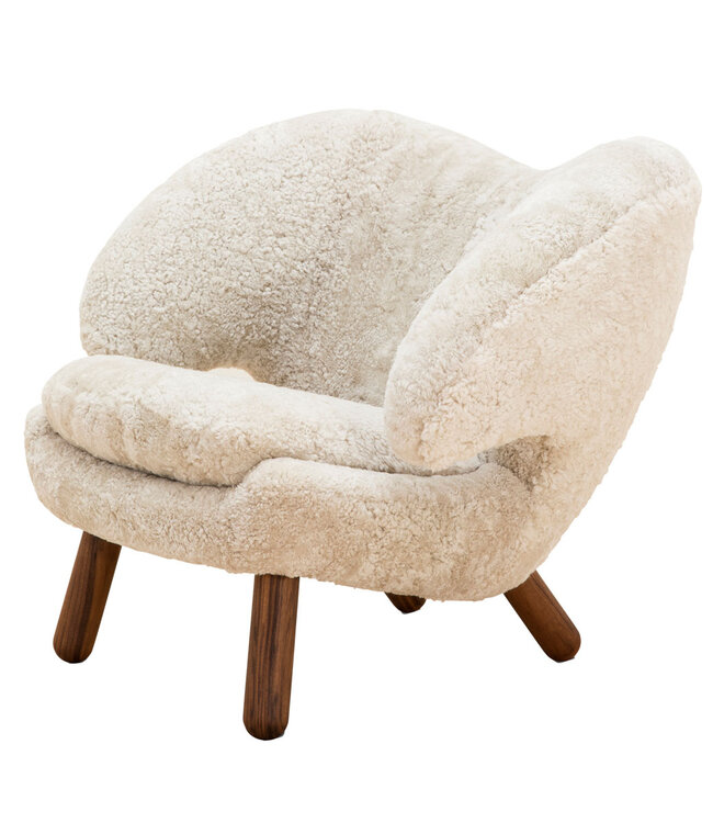 House of Finn Juhl Finn Juhl Pelican Chair met schapenvacht