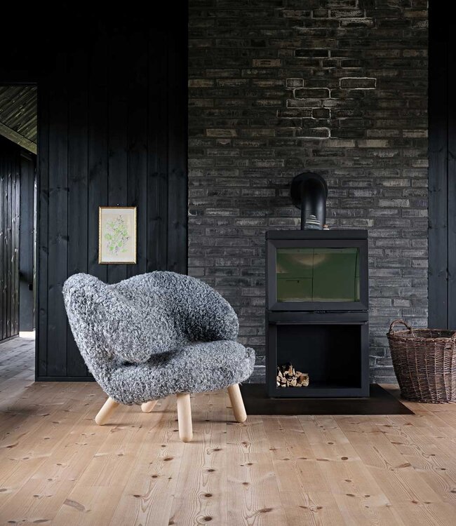 House of Finn Juhl Finn Juhl Pelican Chair met schapenvacht