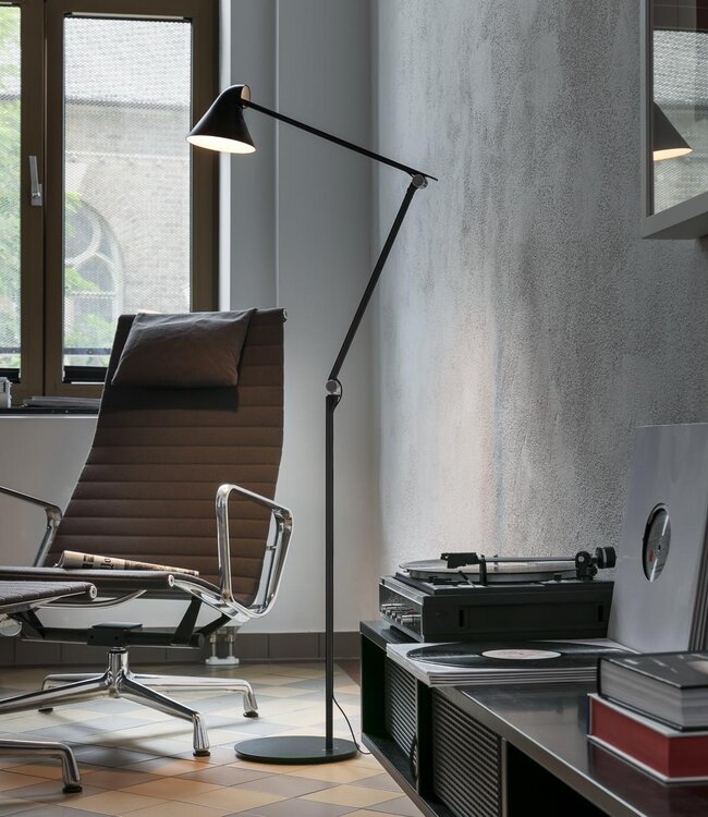 Louis Poulsen NJP Vloerlamp
