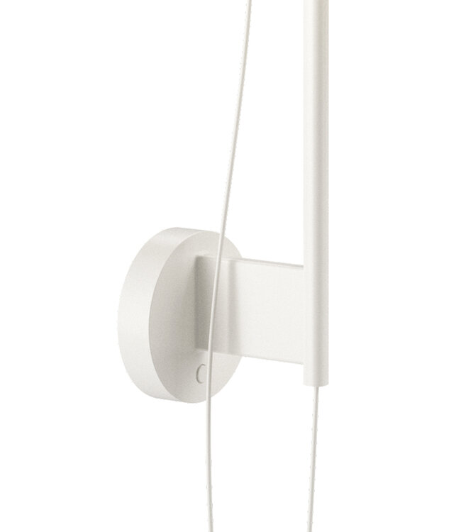 Louis Poulsen Yuh Wall lamp
