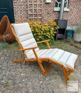 Carl Hansen & Søn BM5565 Deck chair with Footrest Show model