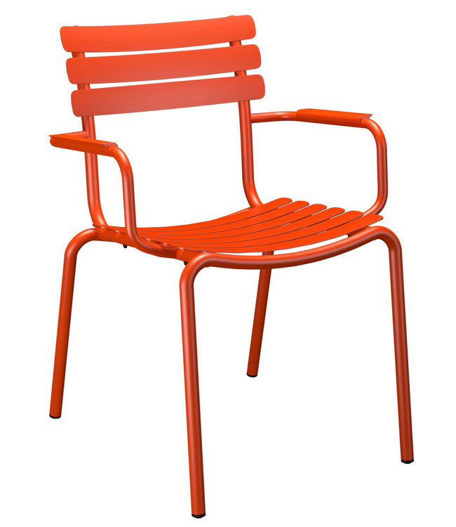 Houe Alua with armrests Dining Chair