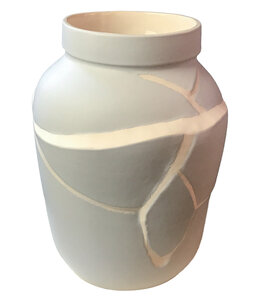 Cor Unum Tectonic Vase