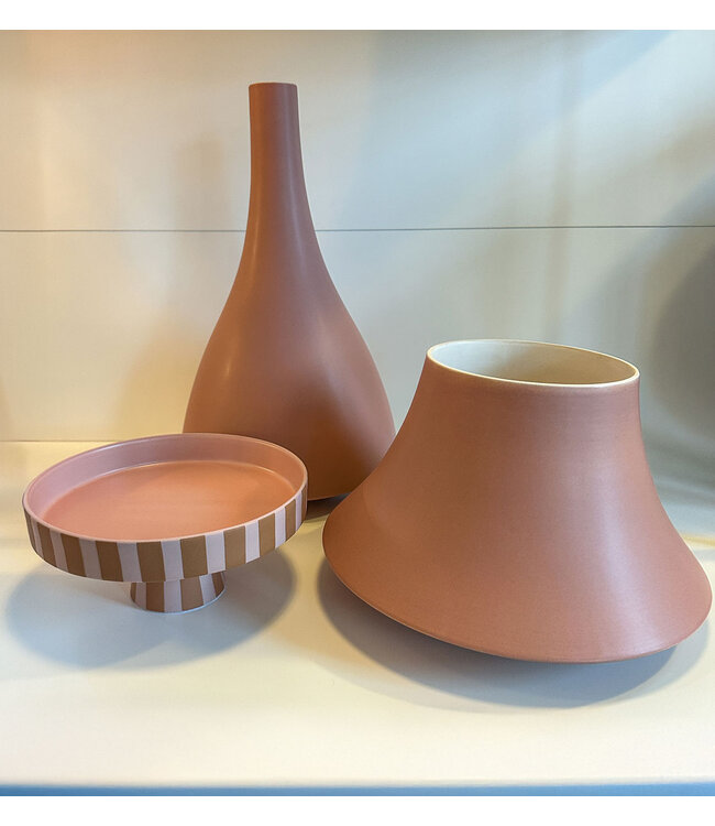 Cor Unum Ceramic Vase Swing 4